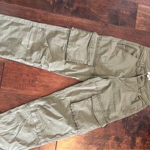 Garage cargo pant. Size 01. Fits big. Like new condition.